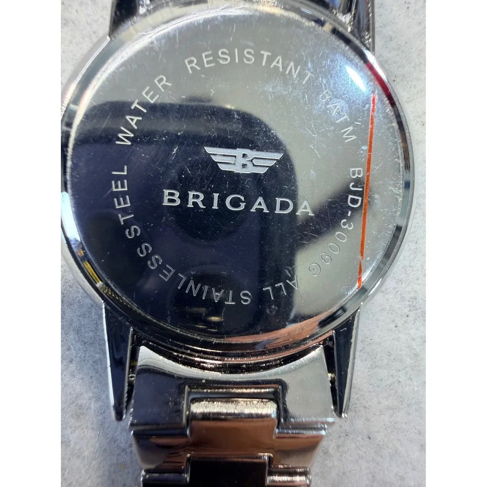 Brigada Mens Quartz Watch Blue Sunray Dial Stainless Steel Date BJD-3009G READ